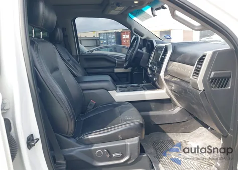 2018 Ford F-250 Xlt z USA, uszkodzony, nr VIN 1FT7W2BT4JEB04124